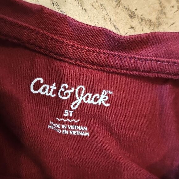 Sparkley Burgendy Lomg Sleeve Top Size 5T - Picture 3 of 10